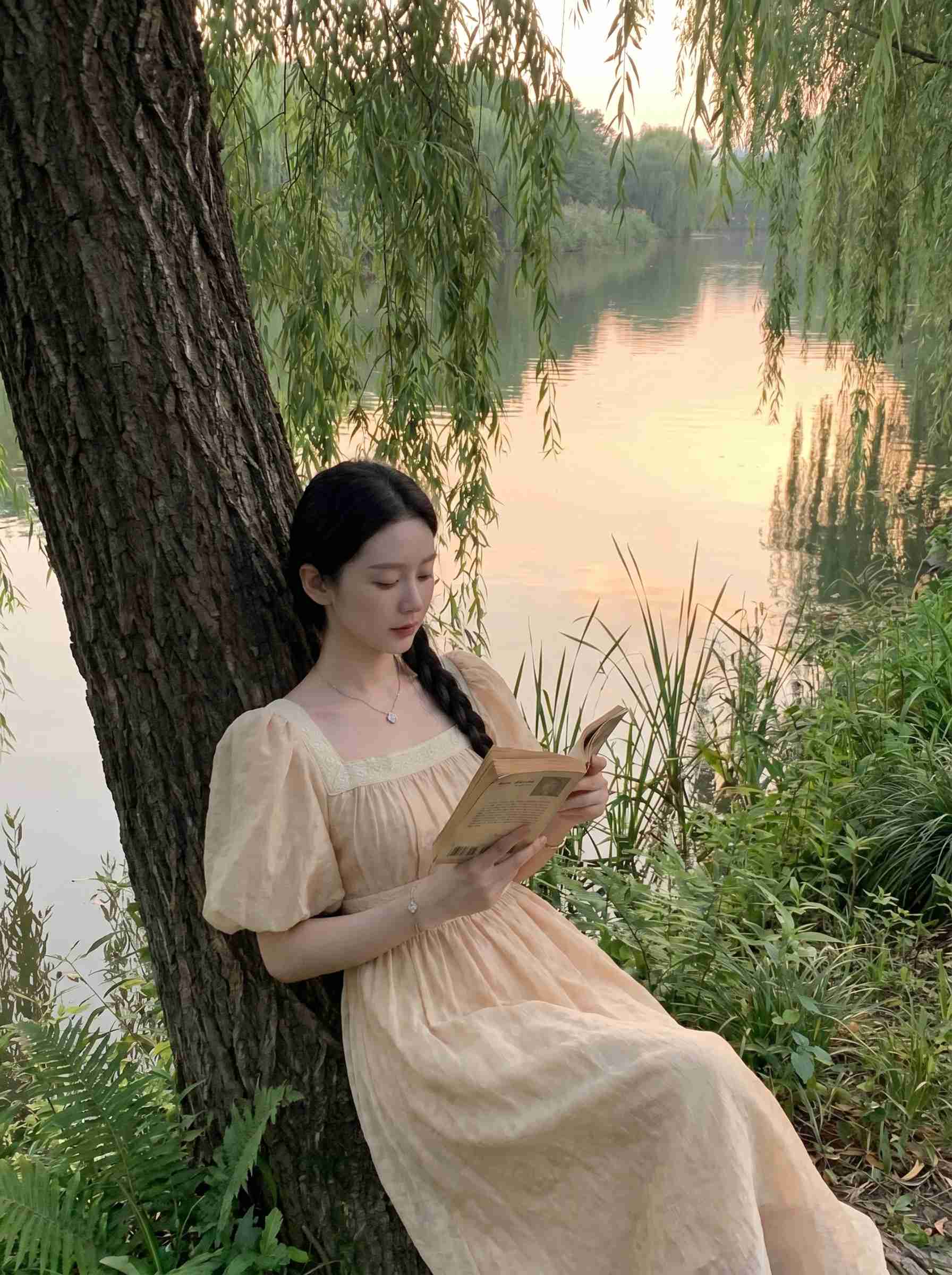 Céleste | The Golden Hour Linen Dress